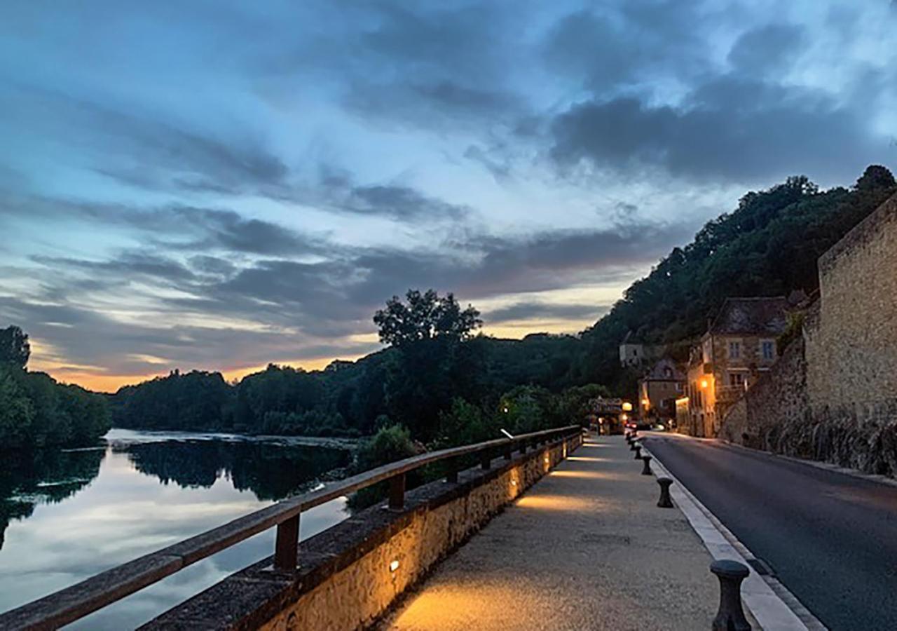 Au Coeur De Beynac, Une Maison De Caractere Avec Jardin Terrasse Exteriér fotografie