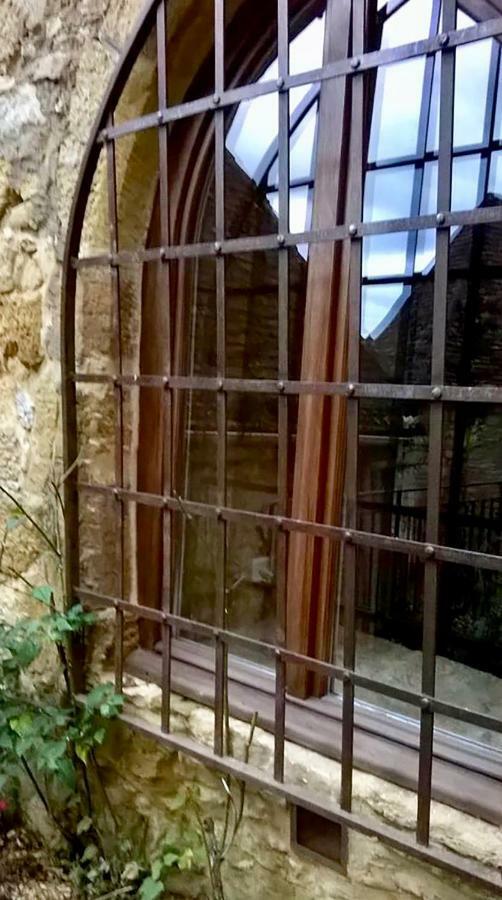 Au Coeur De Beynac, Une Maison De Caractere Avec Jardin Terrasse Exteriér fotografie